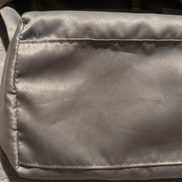 COACH- North South Metallic Woven Leather Gold Leather Shoulder Bag Tote F17099 - Picture 14 of 17